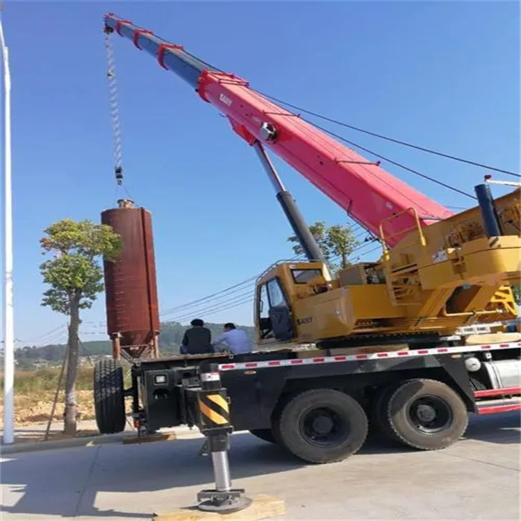 顺庆专业吊车租赁多少钱