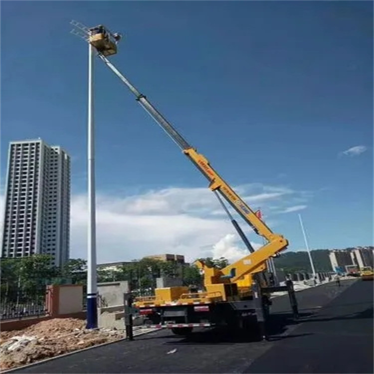 顺庆维修路灯的曲臂升降车出租