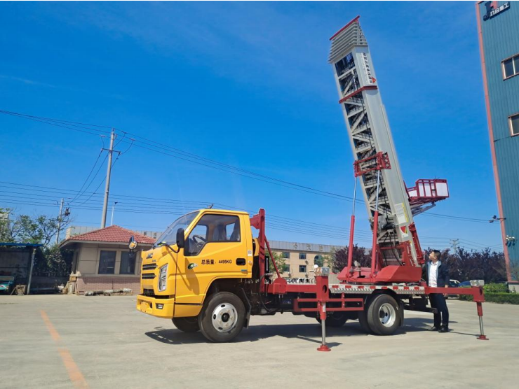 顺庆云梯车出租费用解析：如何选择更具性价比的服务