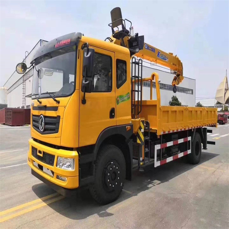 顺庆附近找一辆随车吊出租